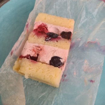 CAKE - Cake Tasting - Bakeries Near Me - San Diego, California CAKE - Cake Tasting - Bakeries Near Me - San Diego, California