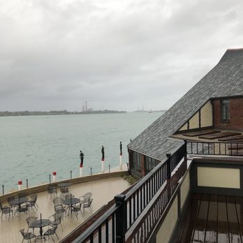 St Clair Inn - Hotels Near Me - Saint Clair, Michigan