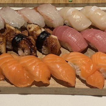 Kisaku Sushi - Salmon, sweet shrimp, scallop, unagi, uni,toro - Sushi Bars Near Me - Seattle, Washington Kisaku Sushi - Salmon, sweet shrimp, scallop, unagi, uni,toro - Sushi Bars Near Me - Seattle, Washington