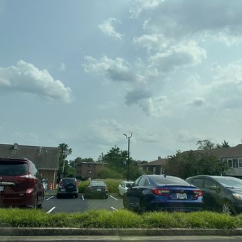 Starbucks - Parking lot - Coffee & Tea Near Me - Arlington, Virginia Starbucks - Parking lot - Coffee & Tea Near Me - Arlington, Virginia