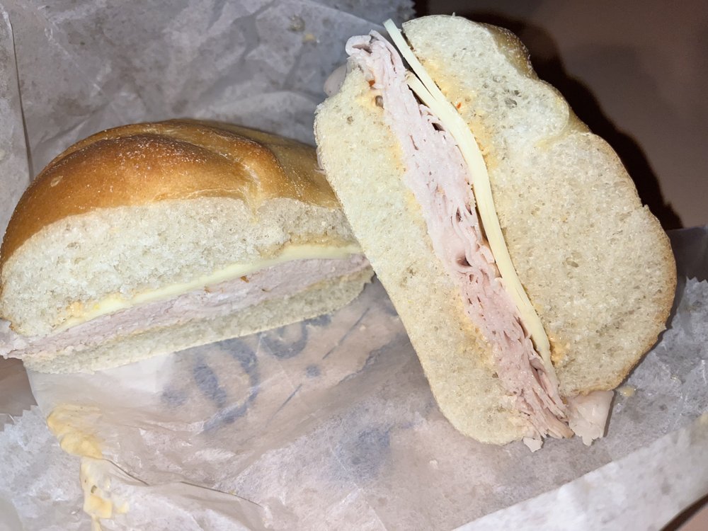 DAIRY PLUS EXPRESS 1 Updated September 2024 152 North St, Newburgh