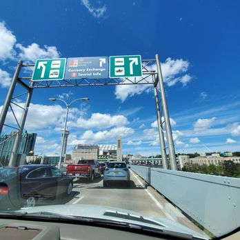 Rainbow Bridge - Landmarks & Historical Buildings Near Me - Niagara Falls, New York
