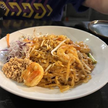 The Lakes Cafe - Pad Thai Noodles with shrimp - Thai Near Me - Las Vegas, Nevada The Lakes Cafe - Pad Thai Noodles with shrimp - Thai Near Me - Las Vegas, Nevada