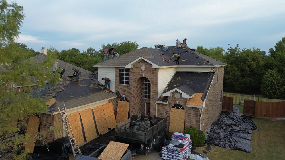 Slide of Summit Roofing