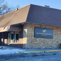 Westwood Aesthetic Dentistry - Corner of the building