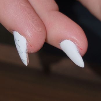 Oakland Nails - Nail Salons Near Me - Pittsburgh, Pennsylvania