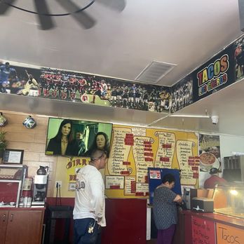 Tacos Los Guero - Mexican Near Me - Norwalk, California