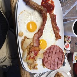 Chuckwagon - Hungry Man breakfast Oops Ate pancakes already