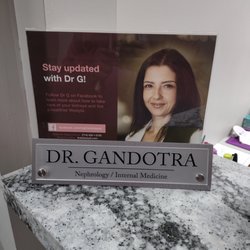 Gaytri Gandotra-Manek, MD - Dr. Gandotra Manek Nephrology