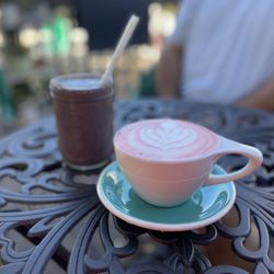 Bunkhouse Coffee Bar - Smoothie Special & Pink Latte 120225