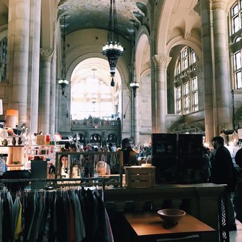 Skylight One Hanson - Flea Market. - Venues & Event Spaces Near Me - Brooklyn, New York Skylight One Hanson - Flea Market. - Venues & Event Spaces Near Me - Brooklyn, New York