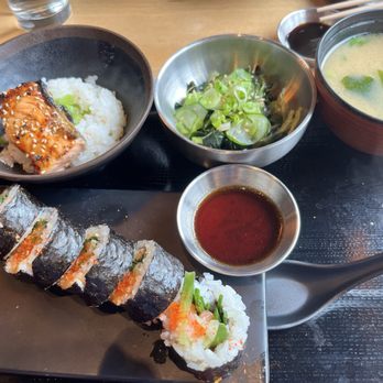SUSHI-SAN - Express Lunch with spicy salmon maki, fish with rice, miso soup and pickles - Sushi Bars Near Me - Chicago, Illinois