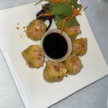 Seeda Thai Restaurant - Steamed Shrimp Dumplings  my go tooo from the very start , we had to get a second plate - Thai Near Me - Valley Stream, New York