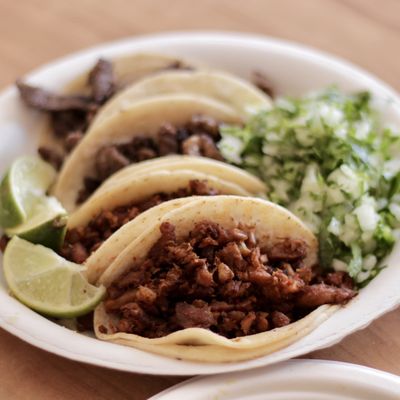 Lilly's Taqueria by null