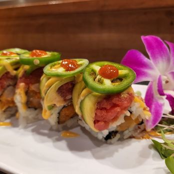 Sushi Sawa - Mexican Roll~ Very delicious~ - Sushi Bars Near Me - Azusa, California