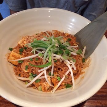 Klong - Chicken Pad See Euw($11) - Thai Near Me - New York, New York Klong - Chicken Pad See Euw($11) - Thai Near Me - New York, New York