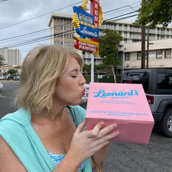 Leonard's Bakery - Bakeries Near Me - Honolulu, Hawaii Leonard's Bakery - Bakeries Near Me - Honolulu, Hawaii