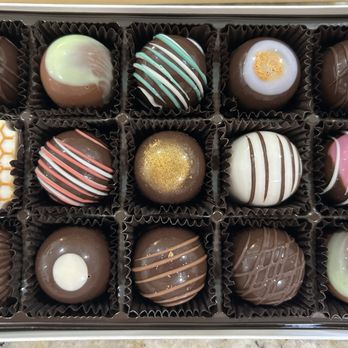 Champagne Chocolates LLC - 15 piece selection. - Chocolatiers & Shops Near Me - Mount Clemens, Michigan Champagne Chocolates LLC - 15 piece selection. - Chocolatiers & Shops Near Me - Mount Clemens, Michigan