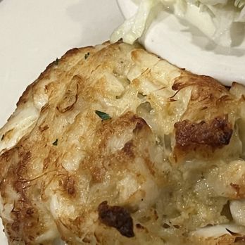 Peppermill Restaurant - Crabcake - American Near Me - Lutherville, Maryland