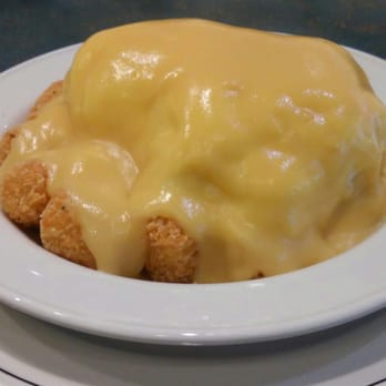 Elgin Street Diner - Brunch tater tot poutine - Diners Near Me - Ottawa, Ontario Elgin Street Diner - Brunch tater tot poutine - Diners Near Me - Ottawa, Ontario
