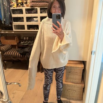 Knitwear Doctor - Before Knitwear Doctor - Sewing & Alterations Near Me - Costa Mesa, California Knitwear Doctor - Before Knitwear Doctor - Sewing & Alterations Near Me - Costa Mesa, California