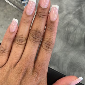 Tami Nails and Eyelashes - Nail Salons Near Me - Saint Louis, Missouri