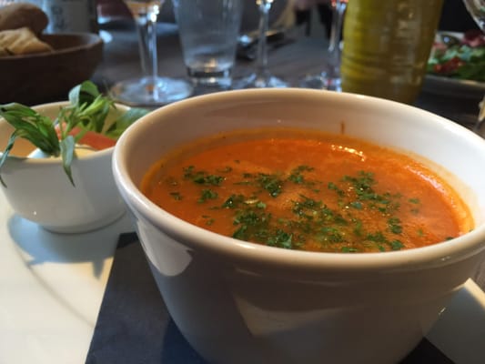 Mon Restaurant by null