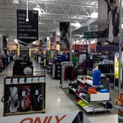 DICK'S Sporting Goods