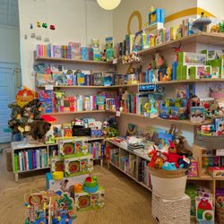 Pebbles Toys & Gifts