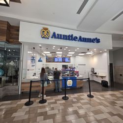 Auntie Anne's