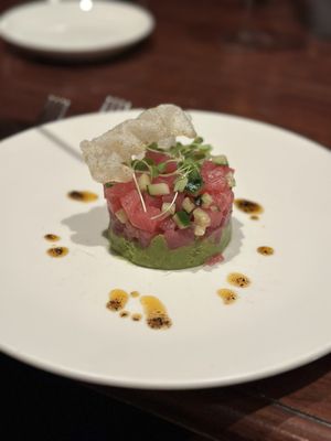 1833 Kitchen & Bar by null