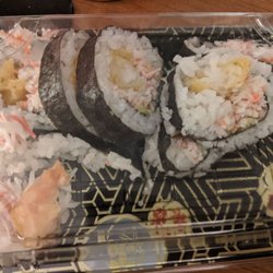 Sansei Japanese Restaurant - Shrimp tempura roll. No cucumber, only green shmear of avacado in 70% of pieces.