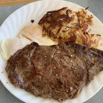 Sid's Restaurant - Steak and eggs - Diners Near Me - Winnemucca, Nevada