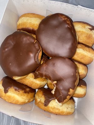 7th Ave Donuts & Diner by null