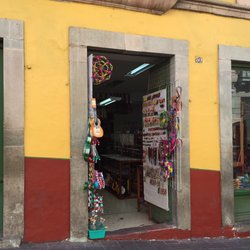 Platería y Artesanía - The entrance can easily be understated