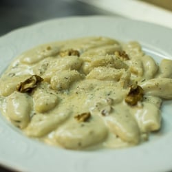 La Toscana - Home-made gnocchi with gorgonzola cheese sauce and walnuts... Exquisite!