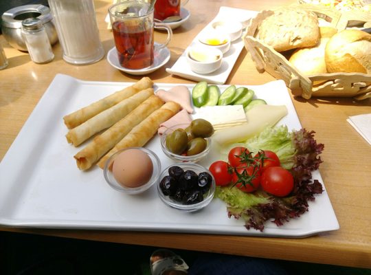 Photo of Cafe Peri - Berlin, BE, DE. Frühstück