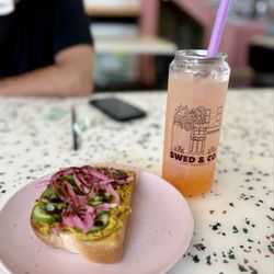 Swed & Coffee - Curry hummus toast and strawberry lemonade boba.