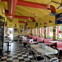 Great Lakes Cafe - The dining room is a classic diner.