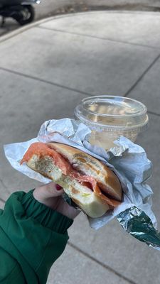 Klein’s Bakery & Cafe (LakeviewEast) by null