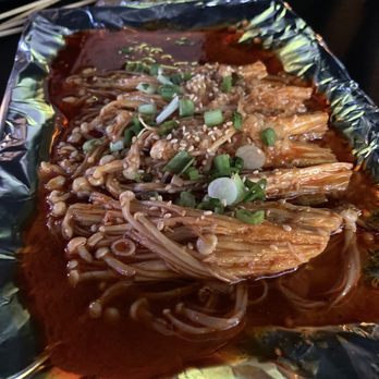Time to 8 - Enoki / golden mushrooms - Ramen Near Me - San Antonio, Texas