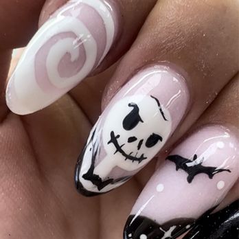 MD Nails - Nail Salons Near Me - Las Vegas, Nevada