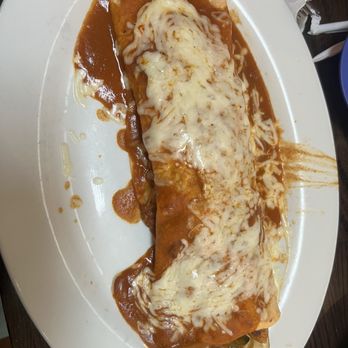 Salsa Leedos Mexican Grill - Fajita burrito with red sauce. - Bars Near Me - Draper, Utah Salsa Leedos Mexican Grill - Fajita burrito with red sauce. - Bars Near Me - Draper, Utah