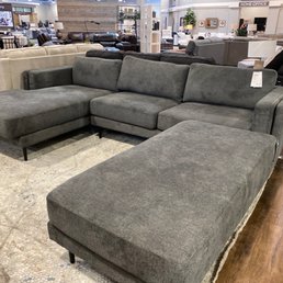 Living Spaces Reviews | Read Customer Service Reviews of livingspaces.com