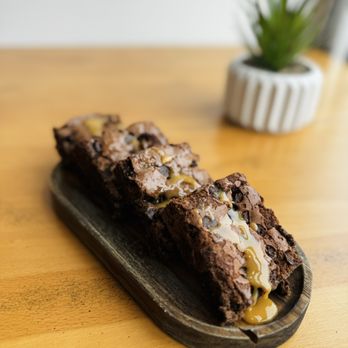 4 Corners Pizza - Salted Caramel Brownies - Pizza Near Me - Newton, Massachusetts