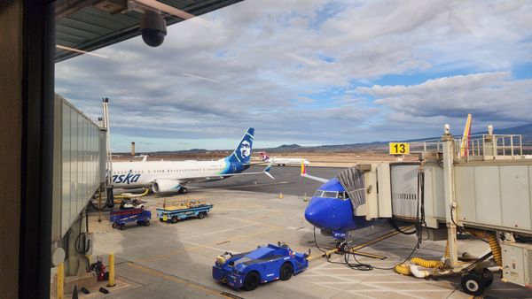 Kahului Airport by null