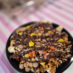 Kakes The Great - Peanutbutter Chocolate Chow Chow Bowl at Kakes the Great Popcorn and Sweets Shoppe