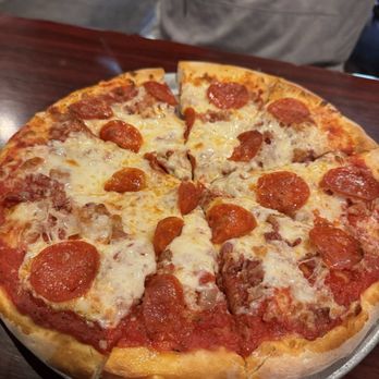 Pizanos Pizzeria - Small pizza - Pizza Near Me - Brian Head, Utah Pizanos Pizzeria - Small pizza - Pizza Near Me - Brian Head, Utah