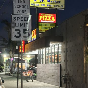 Valentino's Pizza Arleta - Pizza Near Me - Arleta, California Valentino's Pizza Arleta - Pizza Near Me - Arleta, California