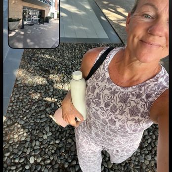 YogaSix Pasadena - Yoga Near Me - Pasadena, California